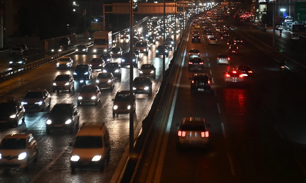 Επιστροφή για τους εκδρομείς του Πάσχα-Με εμπόδια η κίνηση στην Αθηνών-Κορίνθου και καθυστερήσεις στην Αθηνών-Λαμίας